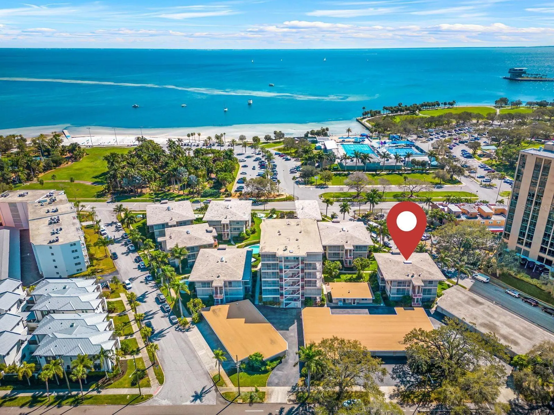 615 10th Avenue NE St Petersburg FL 33701