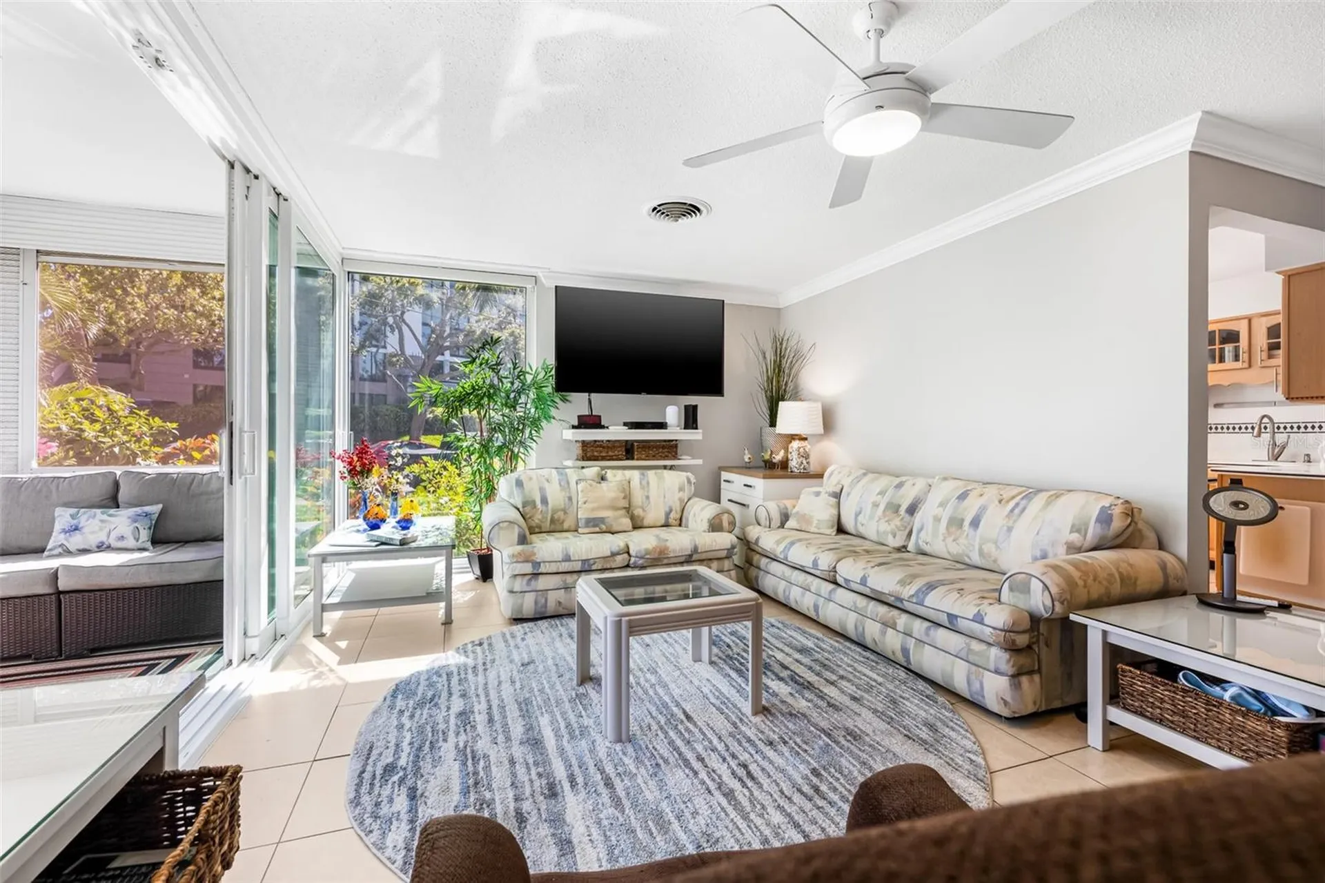 615 10th Avenue NE St Petersburg FL 33701