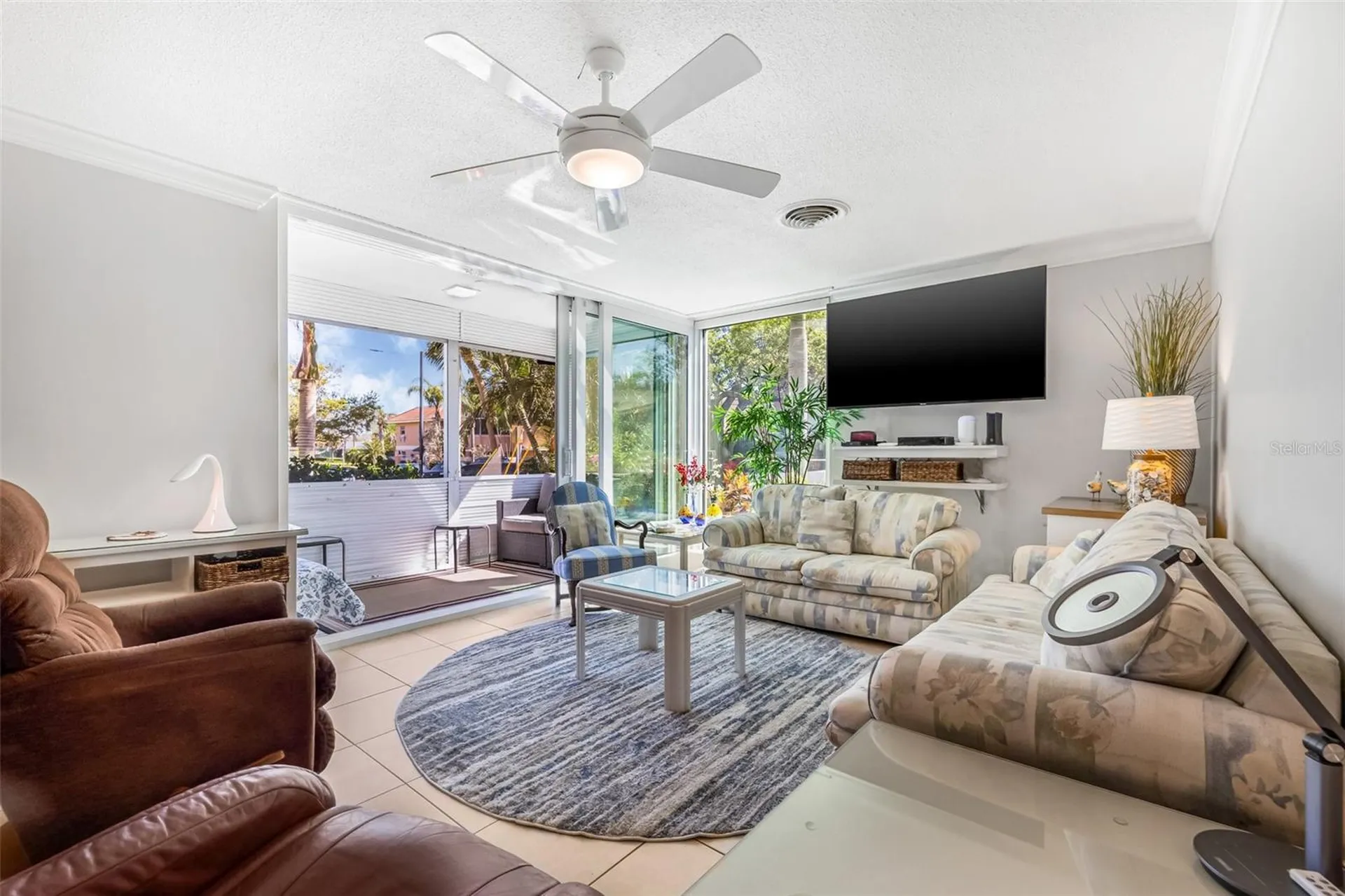 615 10th Avenue NE St Petersburg FL 33701