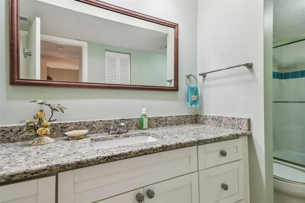 301 Mariner Drive Tarpon Springs FL 34689