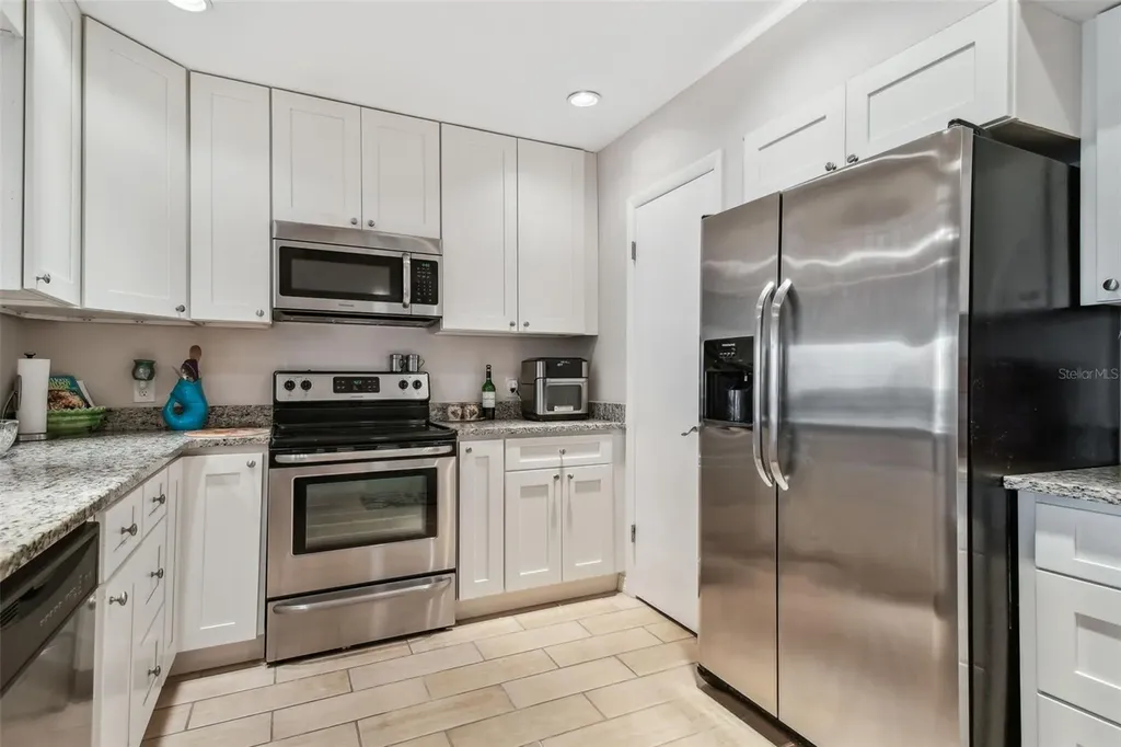 301 Mariner Drive Tarpon Springs FL 34689