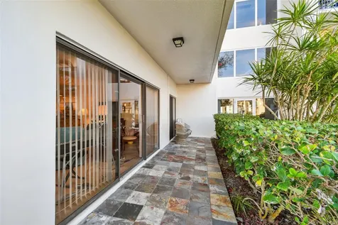 301 Mariner Drive Tarpon Springs FL 34689