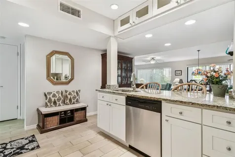 301 Mariner Drive Tarpon Springs FL 34689