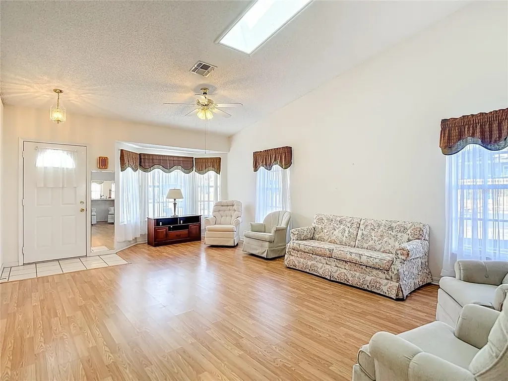 38460 Cottonwood Place Zephyrhills FL 33542