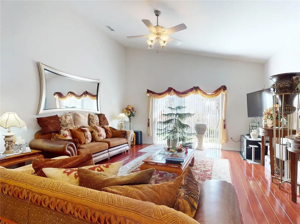 221 Belgian Way Sanford FL 32773
