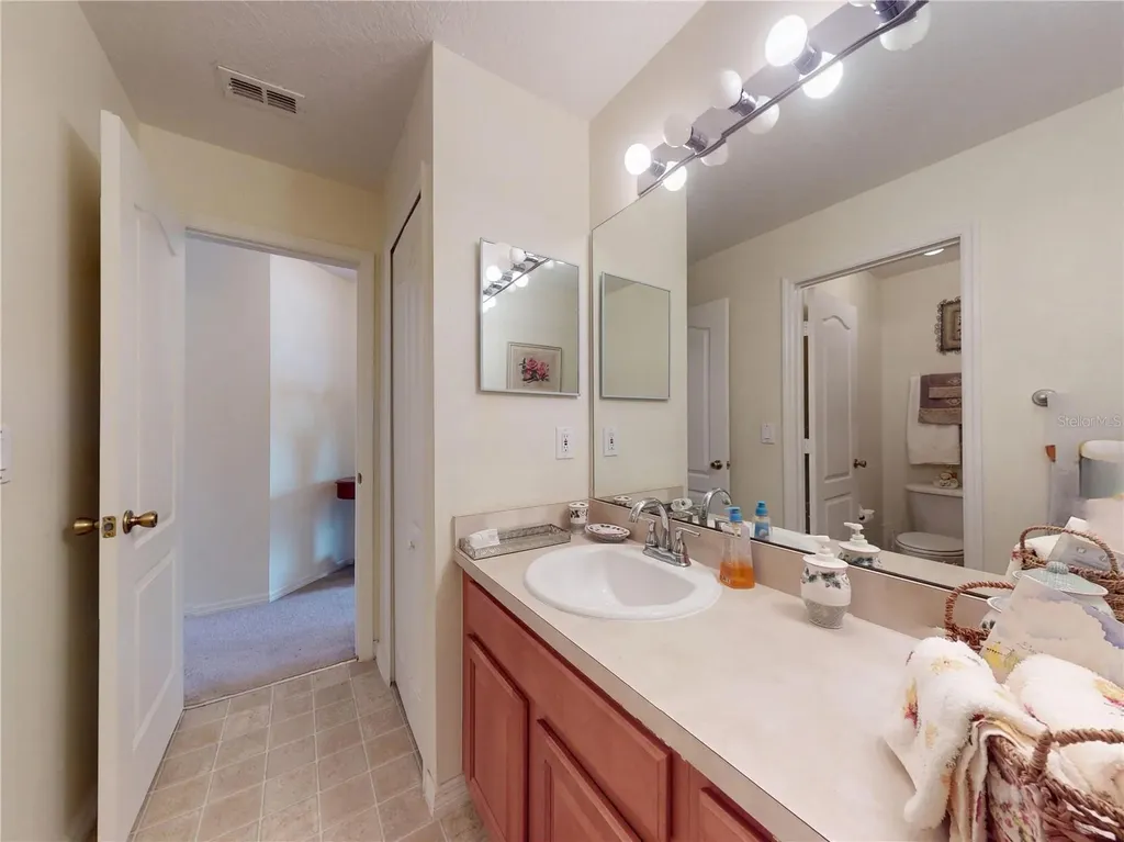 221 Belgian Way Sanford FL 32773
