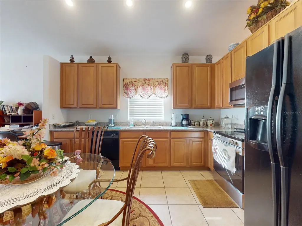 221 Belgian Way Sanford FL 32773