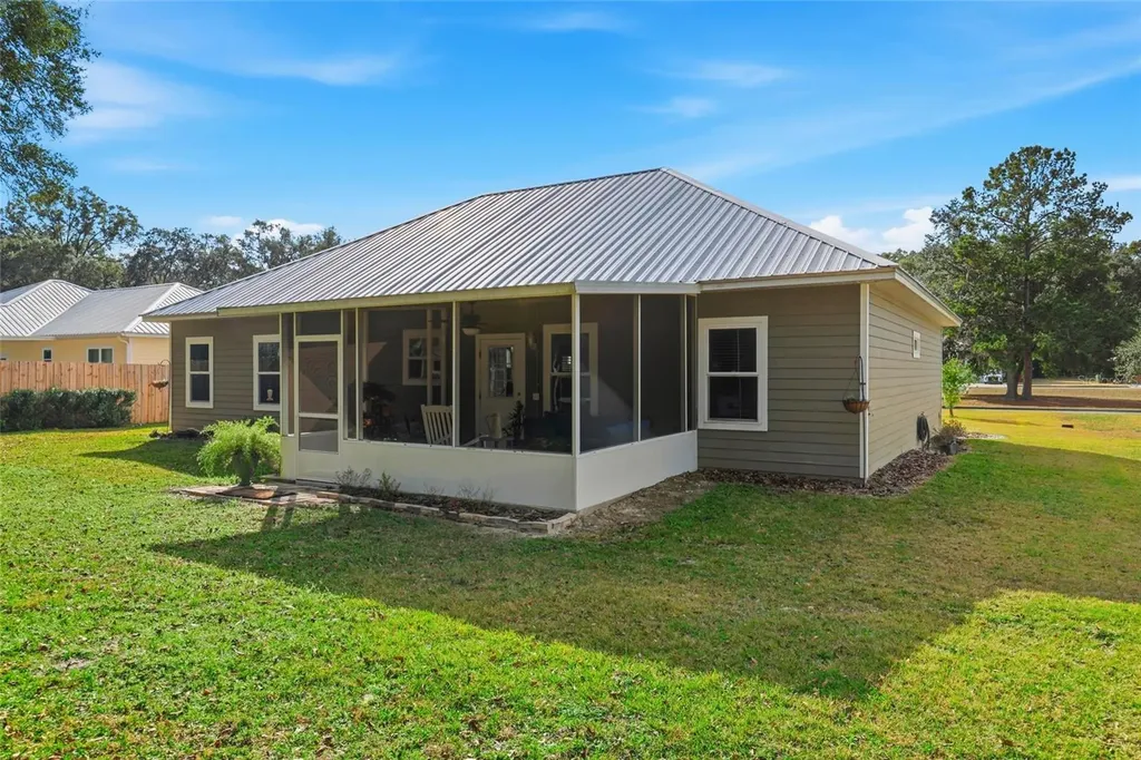 9092 Maryann Drive Fanning Springs FL 32693