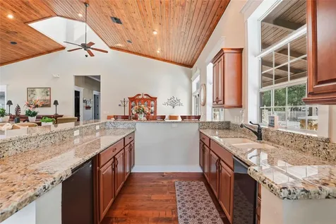 9092 Maryann Drive Fanning Springs FL 32693