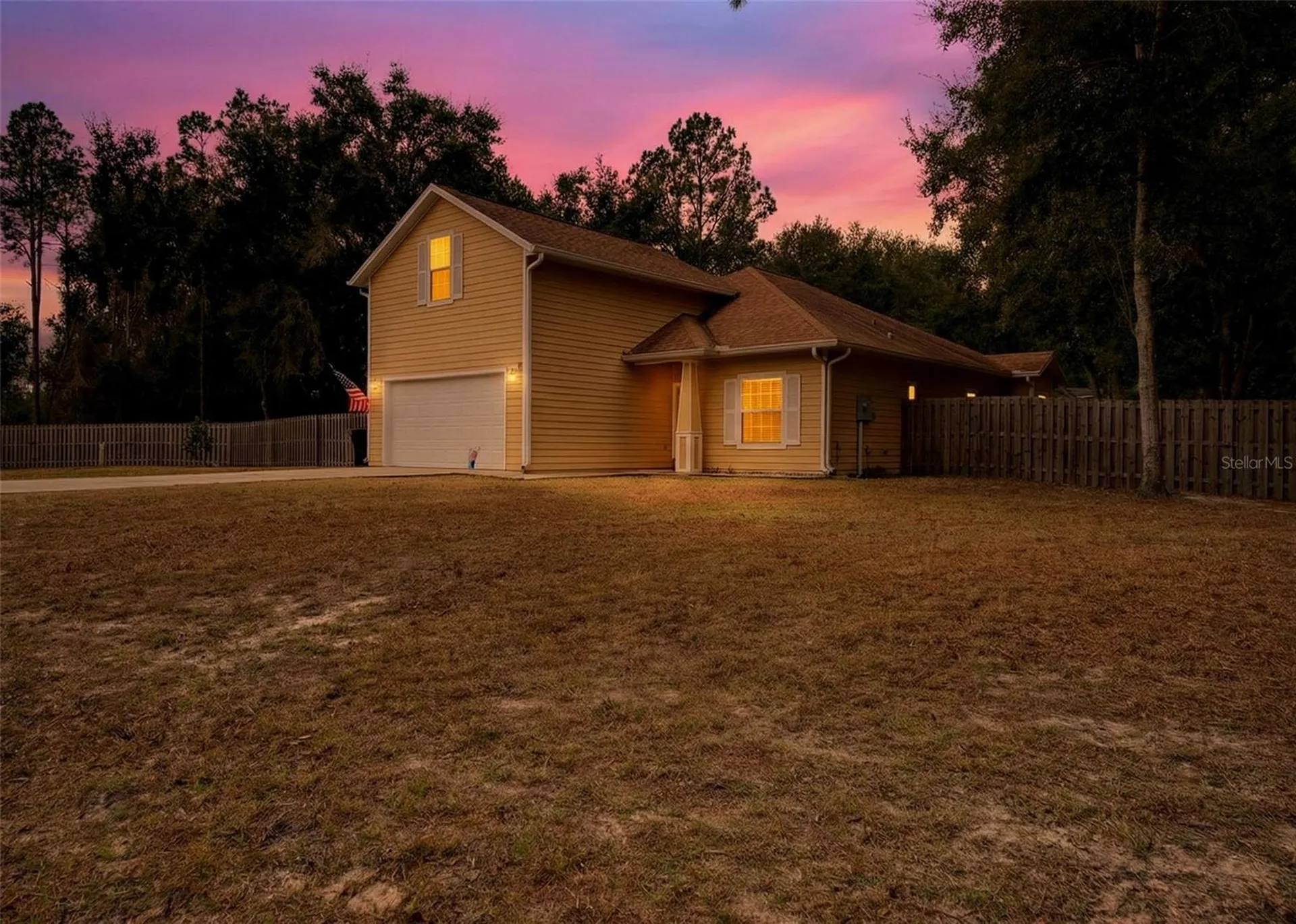 30 Deer Trail Circle Bronson FL 32621