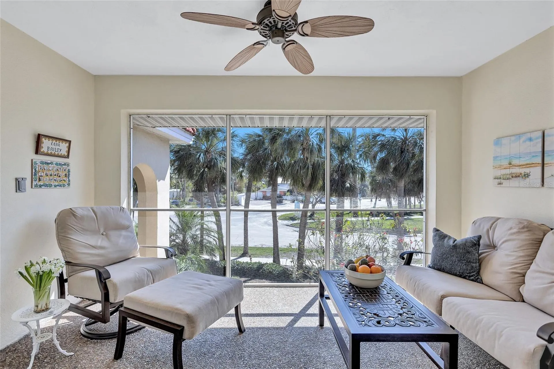 137 Avenida Messina Sarasota FL 34242