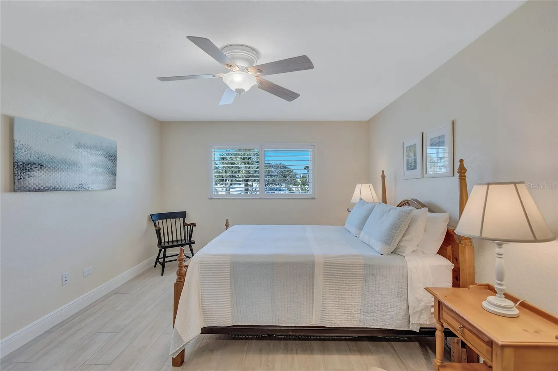 137 Avenida Messina Sarasota FL 34242