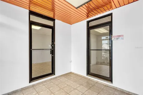 1000 8se Andalucía Puerto Nuevo PR 00920