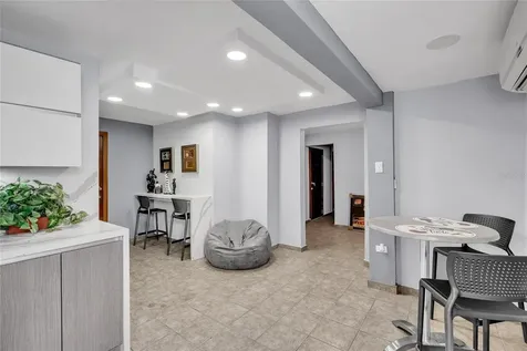 1000 8se Andalucía Puerto Nuevo PR 00920