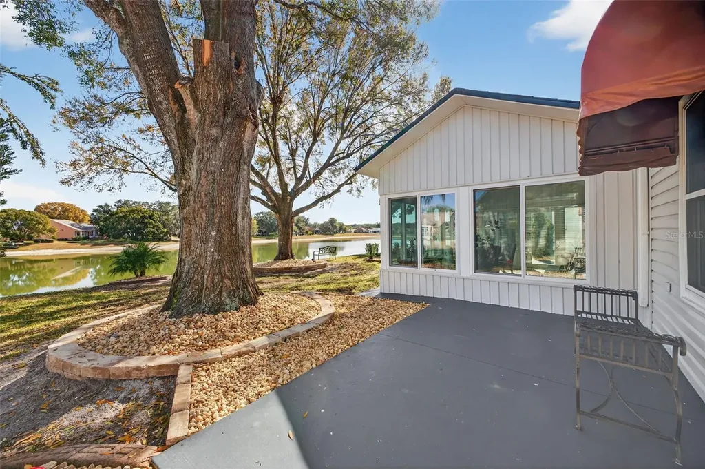 411 Del Mar Drive Lady Lake FL 32159