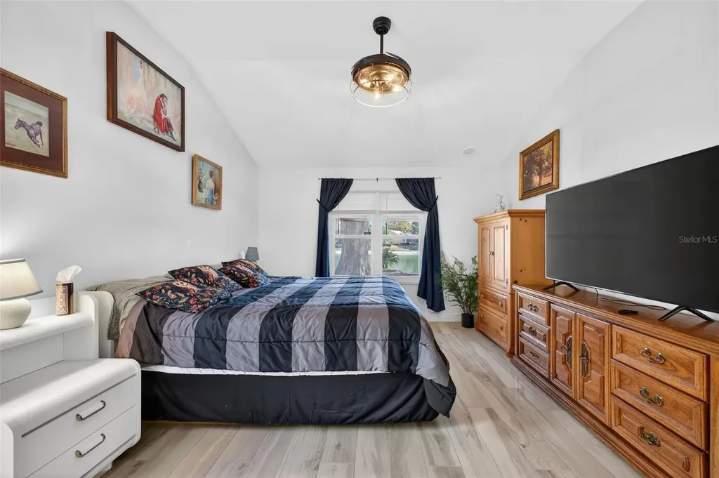 411 Del Mar Drive Lady Lake FL 32159