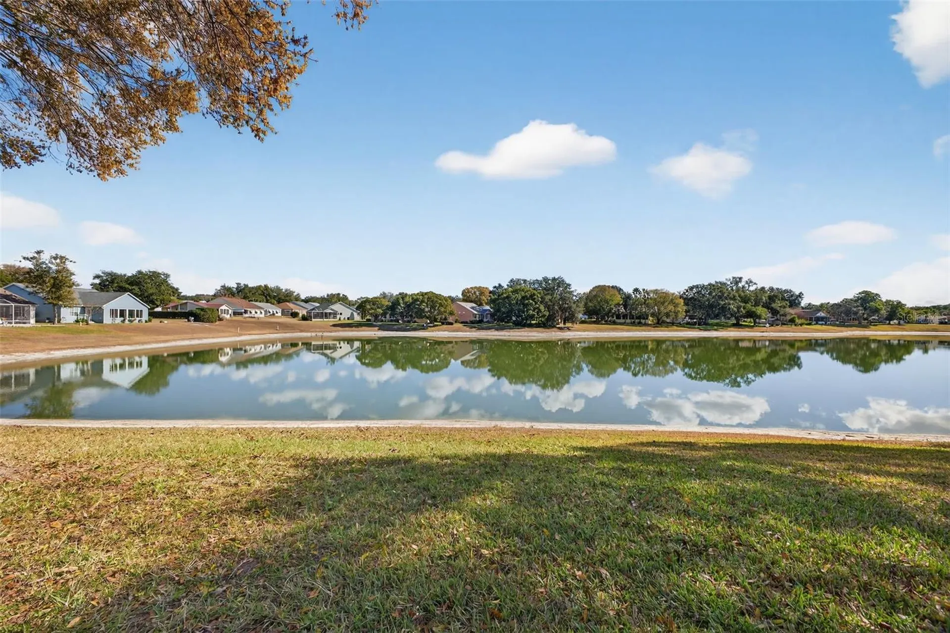 411 Del Mar Drive Lady Lake FL 32159