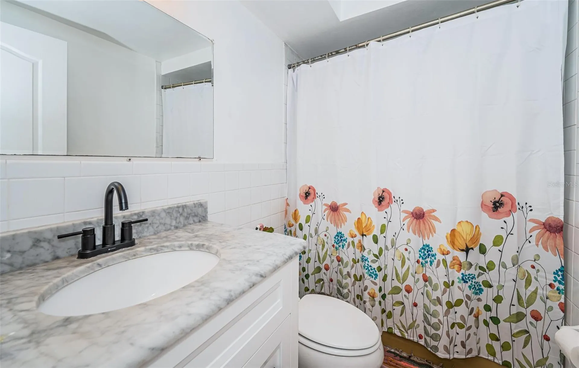 817 Riverside Drive Tarpon Springs FL 34689