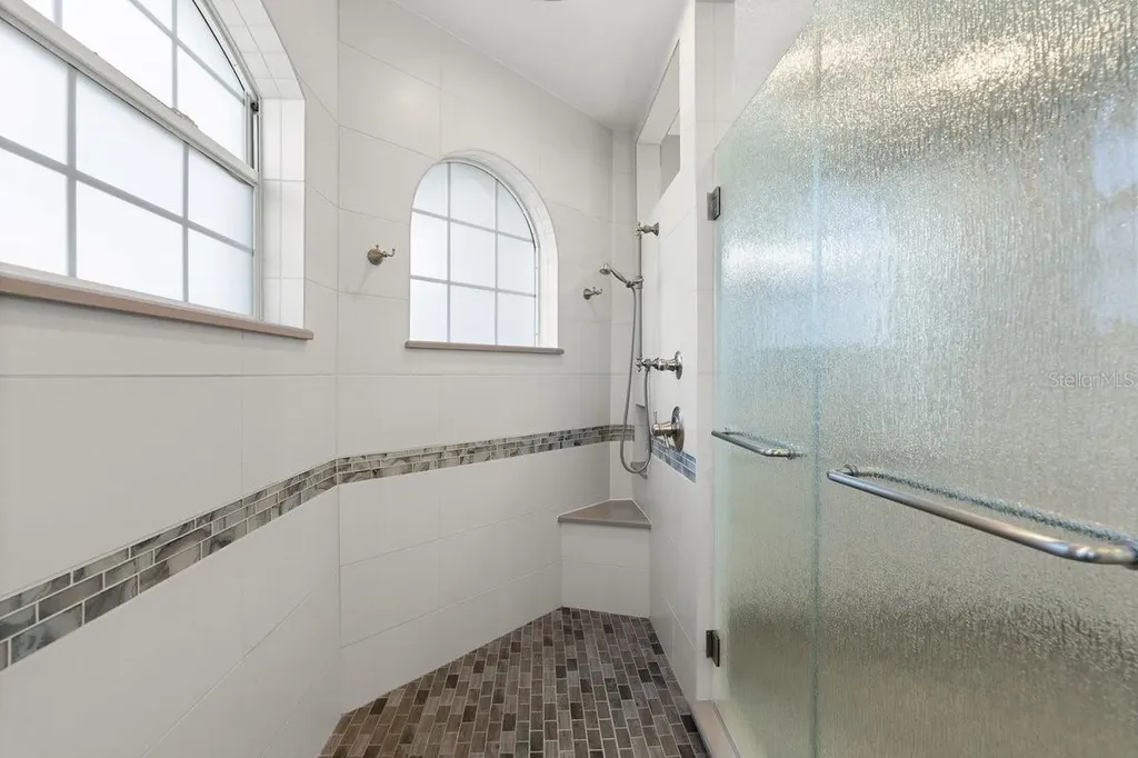 2660 Sunset Drive New Smyrna Beach FL 32168