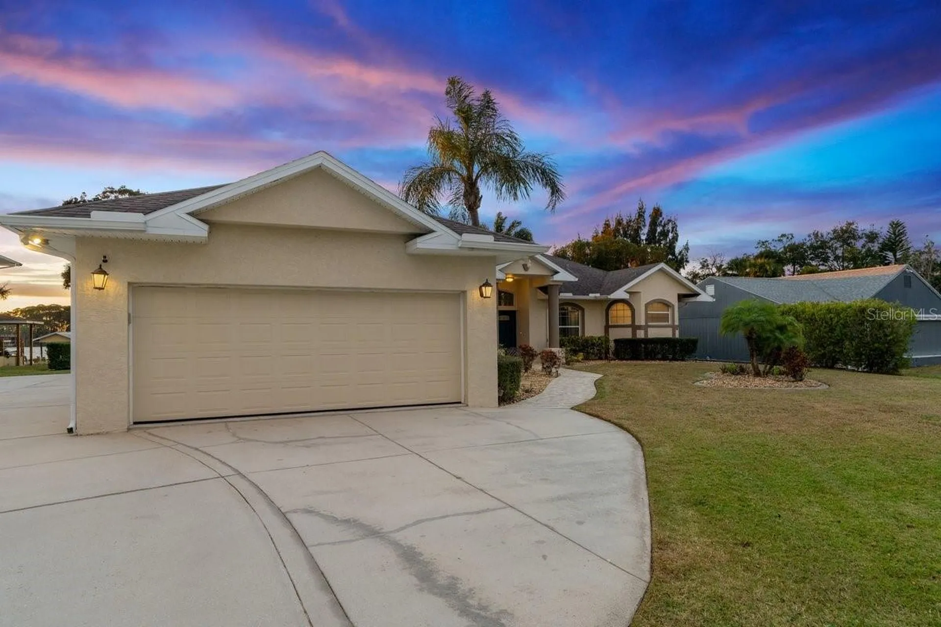 2660 Sunset Drive New Smyrna Beach FL 32168