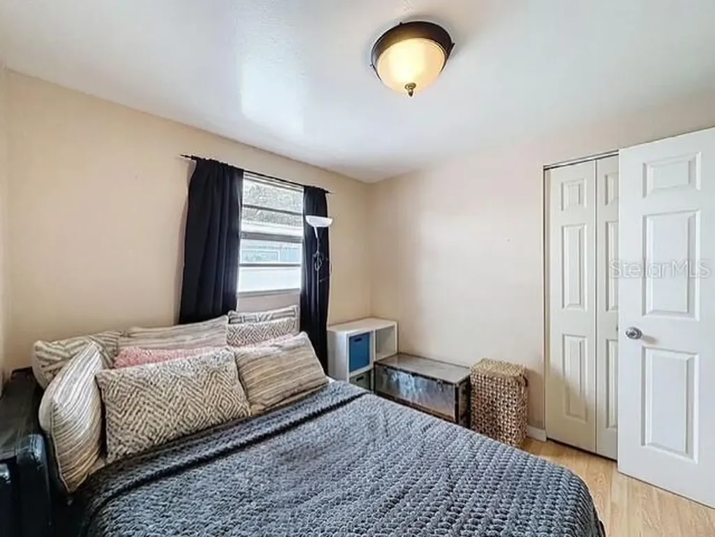 6606 W Chelsea Street Tampa FL 33634
