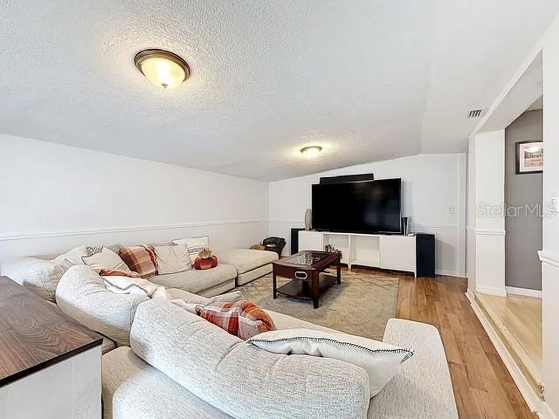 6606 W Chelsea Street Tampa FL 33634