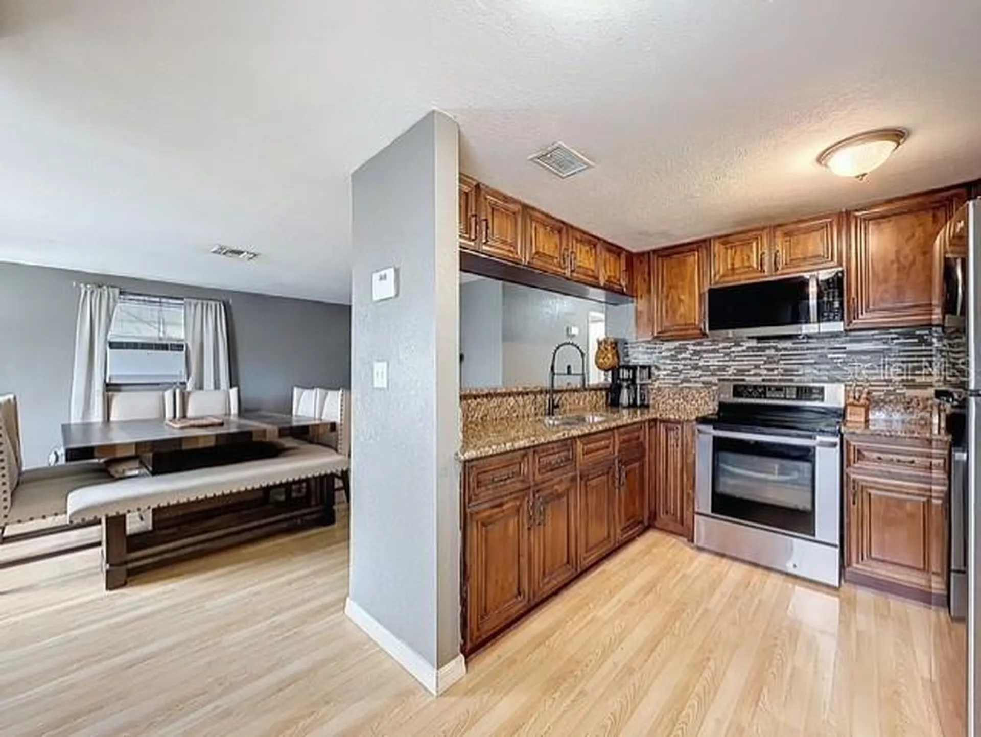 6606 W Chelsea Street Tampa FL 33634