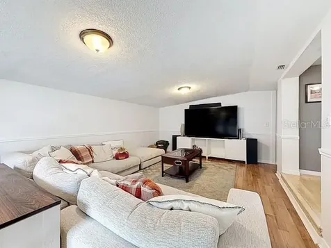 6606 W Chelsea Street Tampa FL 33634