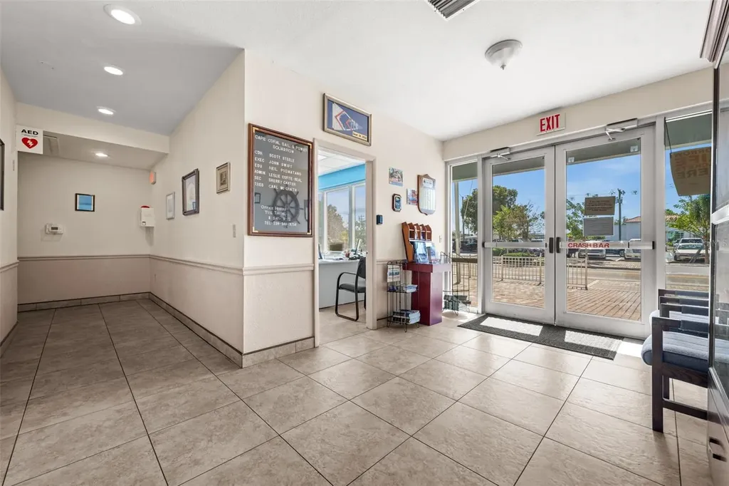 917 SE 47th Terrace Cape Coral FL 33904