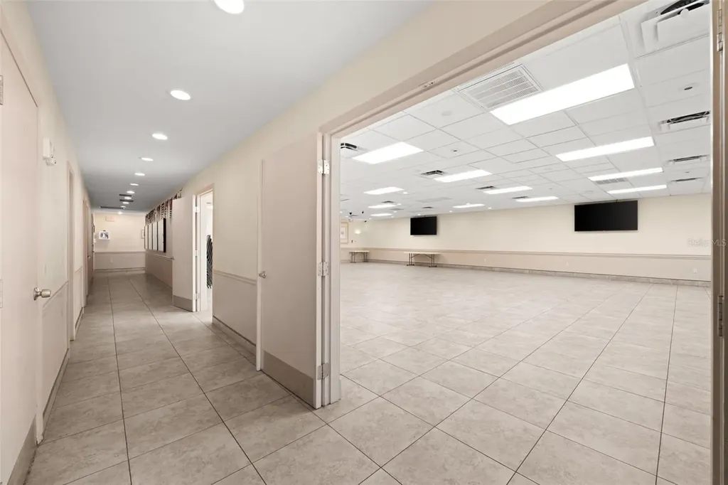 917 SE 47th Terrace Cape Coral FL 33904