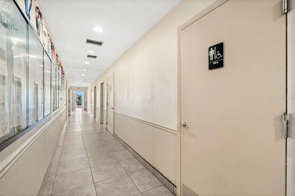 917 SE 47th Terrace Cape Coral FL 33904