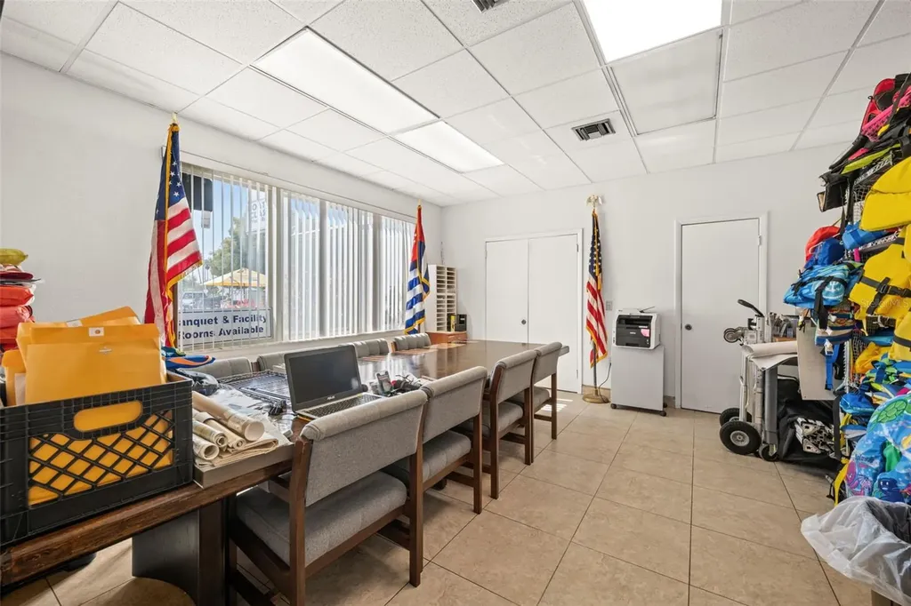 917 SE 47th Terrace Cape Coral FL 33904