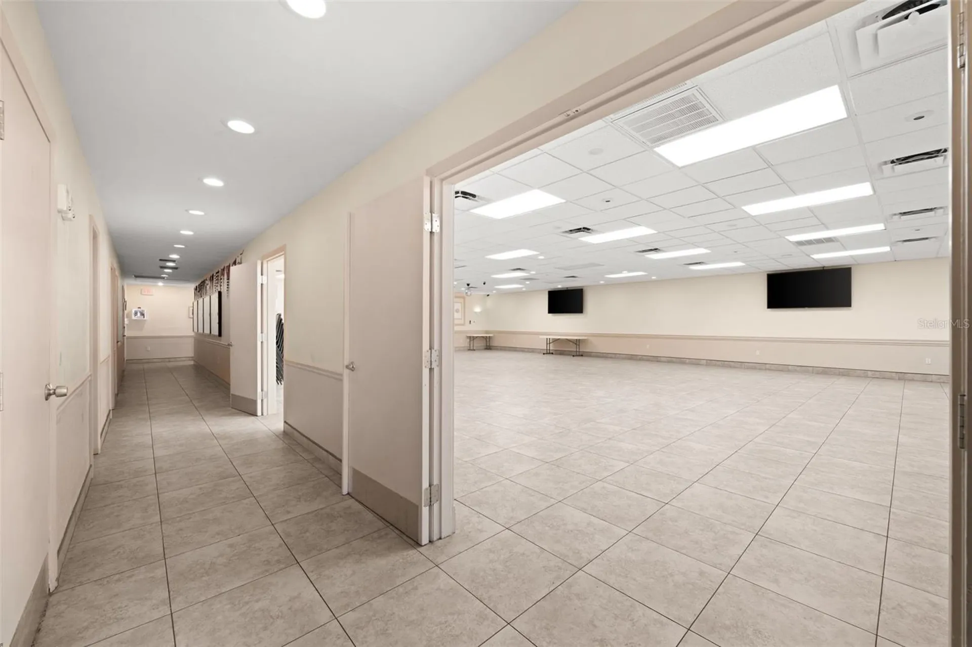 917 SE 47th Terrace Cape Coral FL 33904