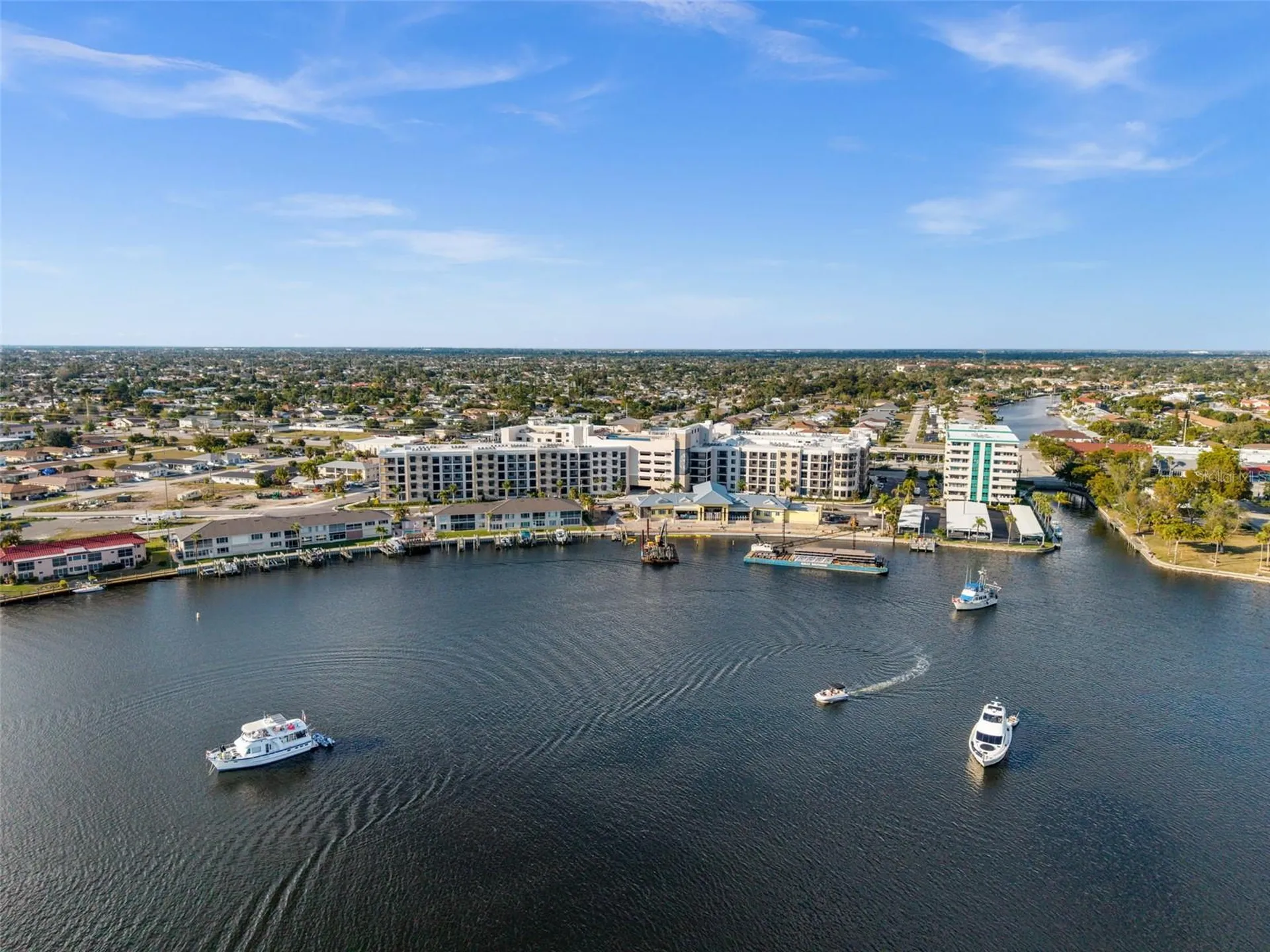 917 SE 47th Terrace Cape Coral FL 33904