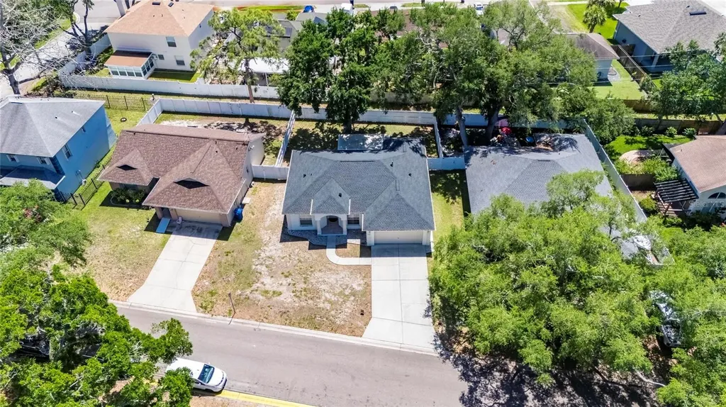 512 Atwood Avenue N St Petersburg FL 33702
