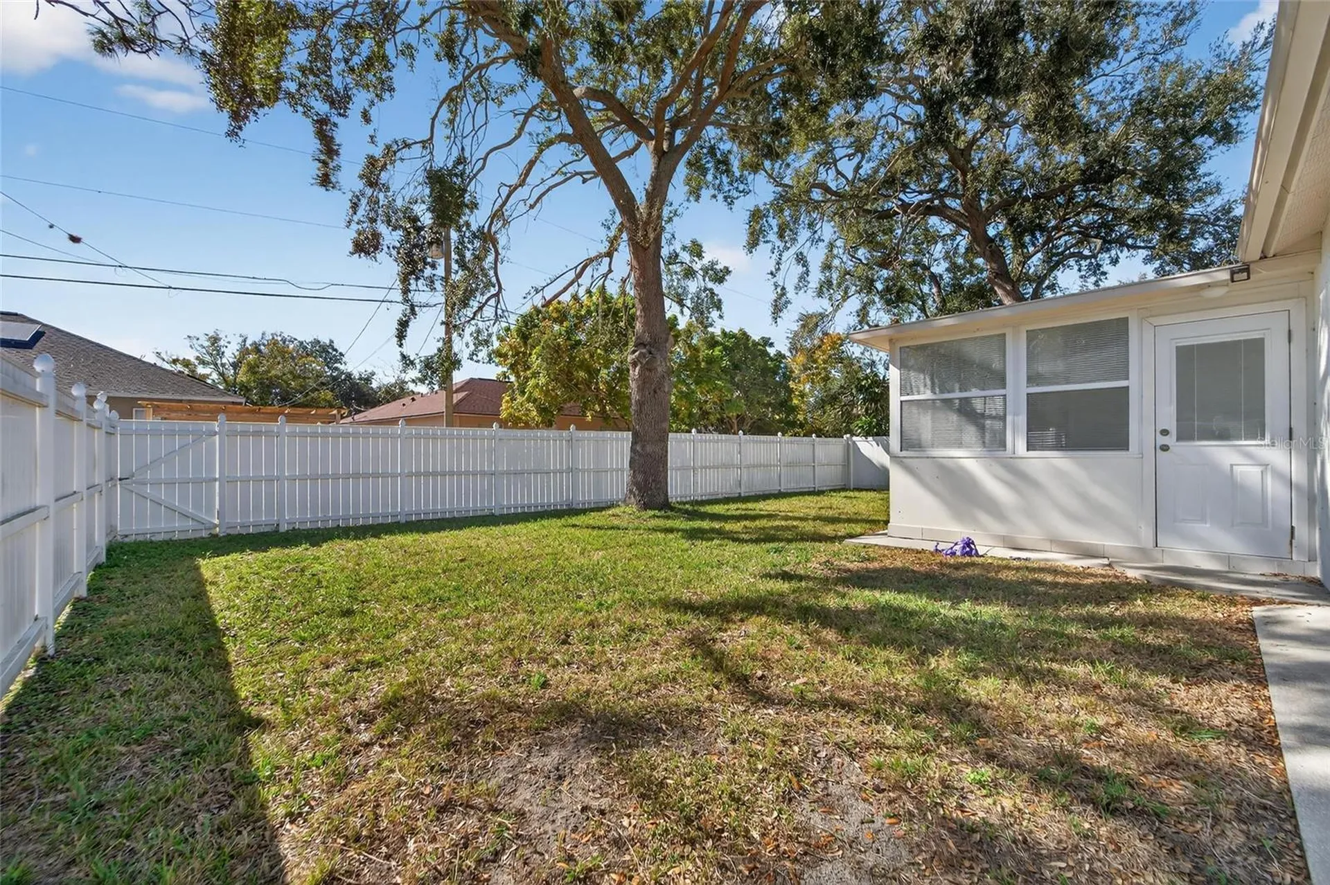 512 Atwood Avenue N St Petersburg FL 33702
