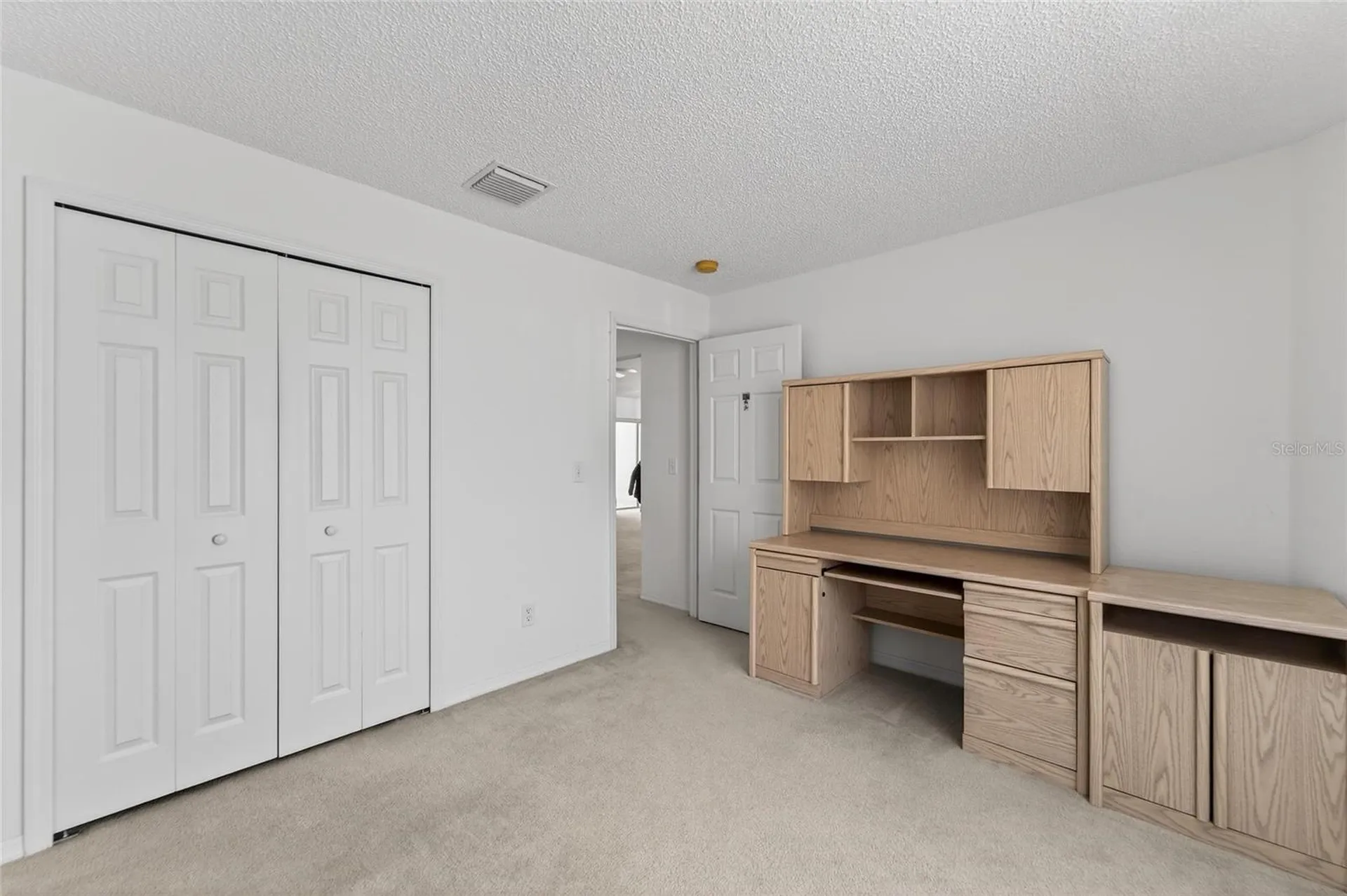 512 Atwood Avenue N St Petersburg FL 33702