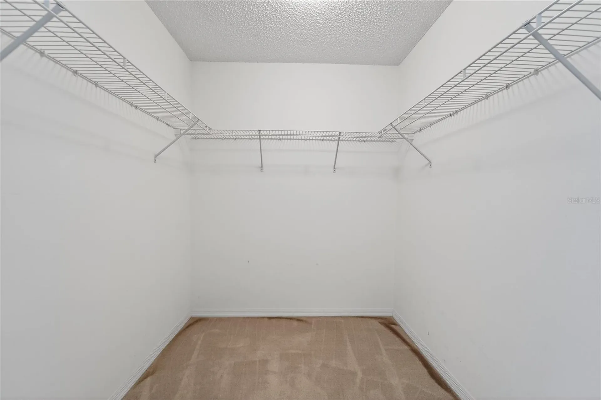 512 Atwood Avenue N St Petersburg FL 33702