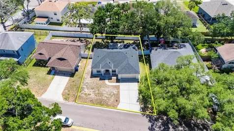 512 Atwood Avenue N St Petersburg FL 33702