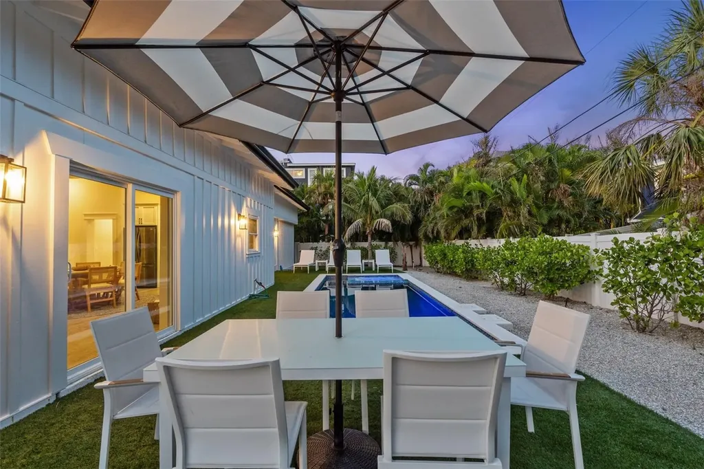 305 73rd Street Holmes Beach FL 34217