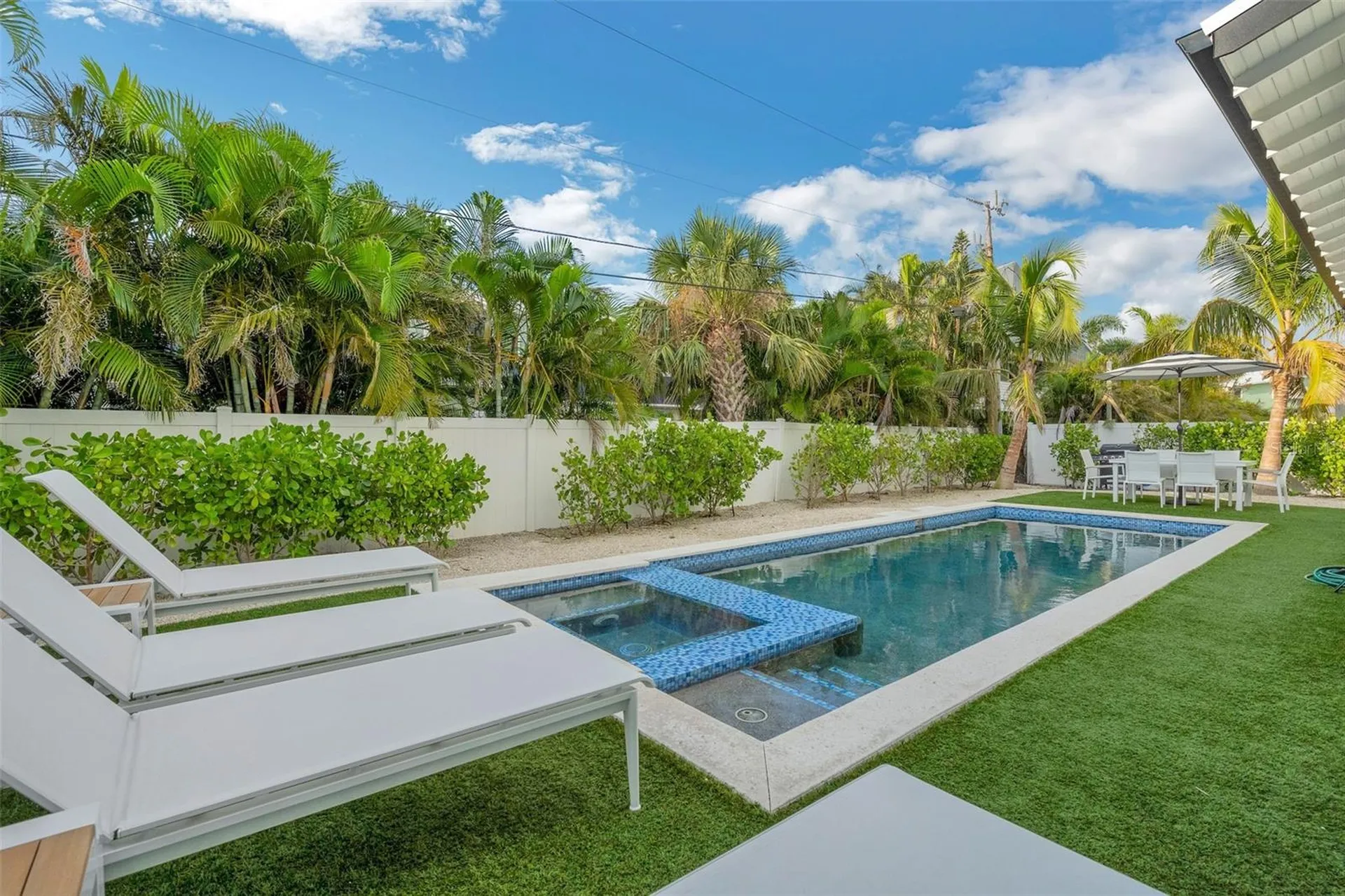 305 73rd Street Holmes Beach FL 34217