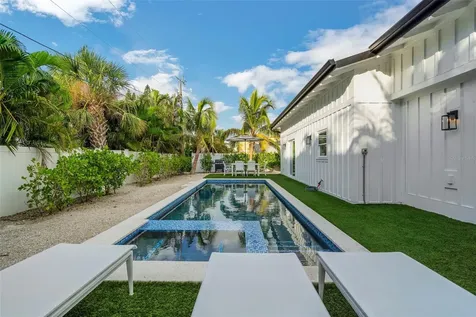 305 73rd Street Holmes Beach FL 34217