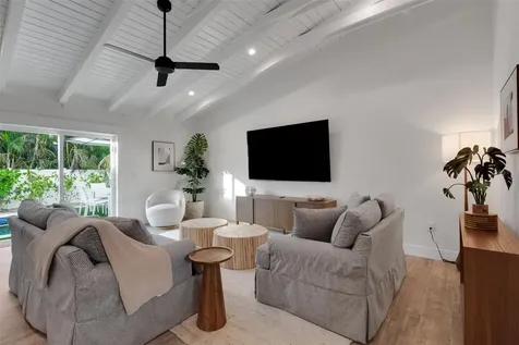 305 73rd Street Holmes Beach FL 34217
