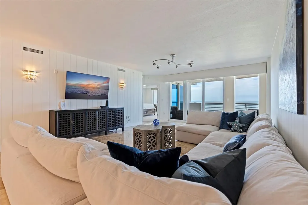 1350 Gulf Boulevard Clearwater Beach FL 33767
