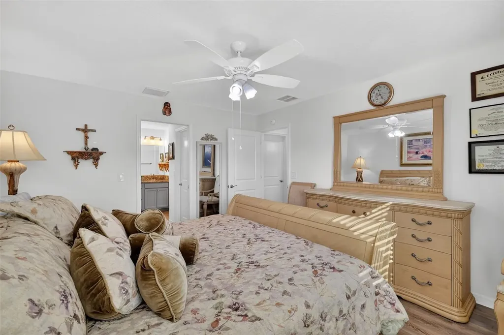 4290 Collerette Court The Villages FL 32163