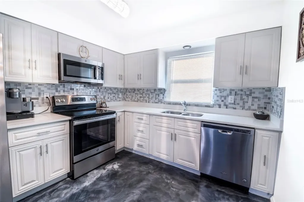 13 Belleaire Drive Palm Coast FL 32137