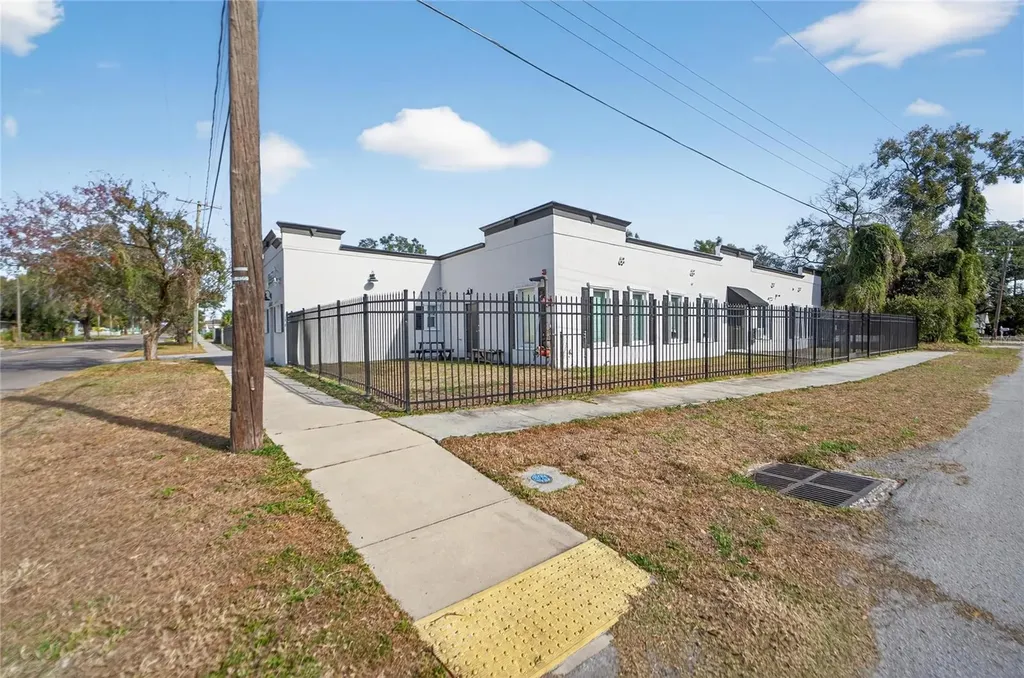 3411 N 29th Street Tampa FL 33605