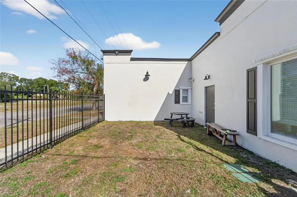 3411 N 29th Street Tampa FL 33605
