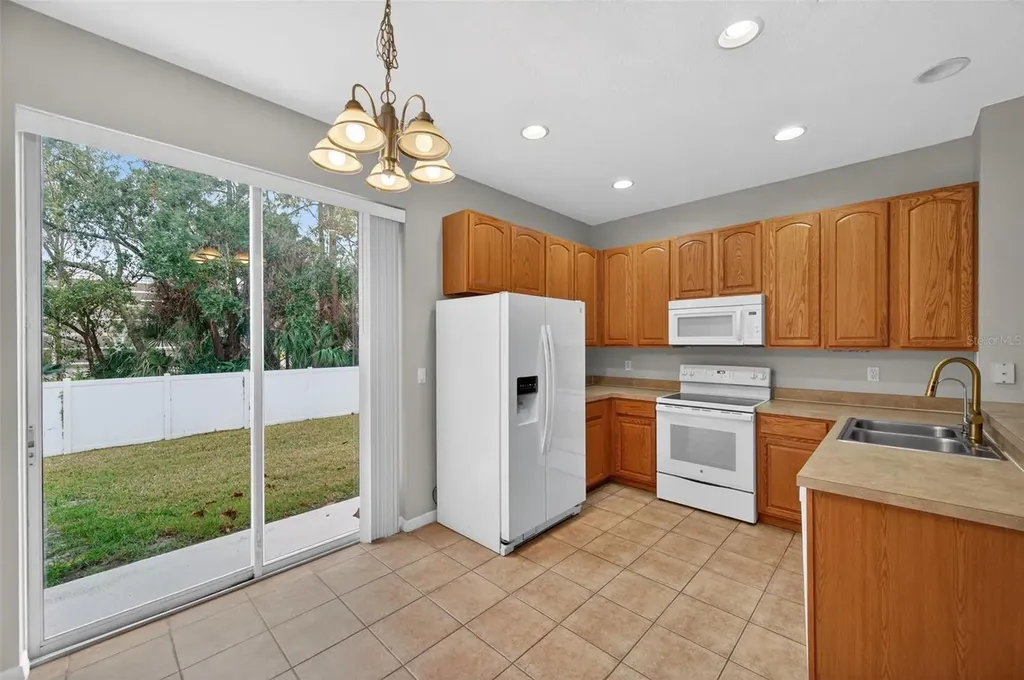 11622 Declaration Drive Tampa FL 33635