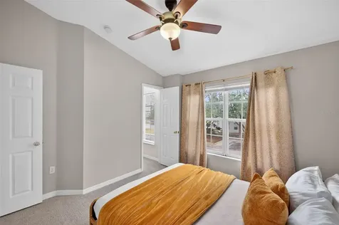 11622 Declaration Drive Tampa FL 33635